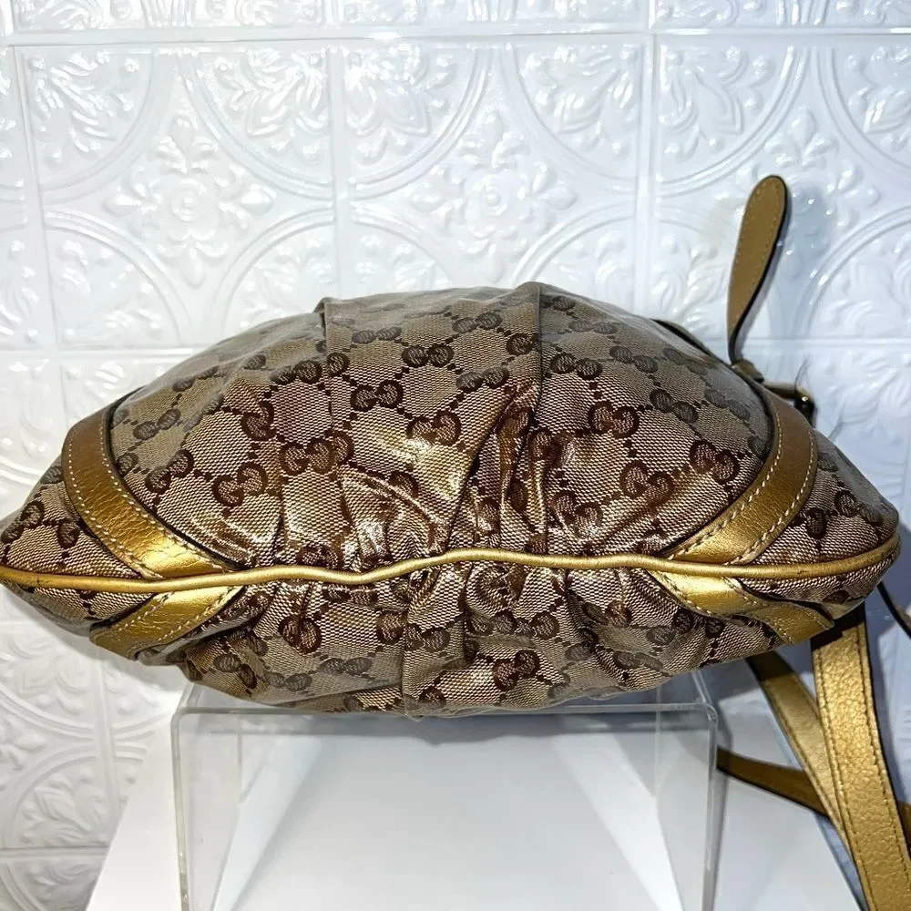 Authentic Gucci D Ring Handbag